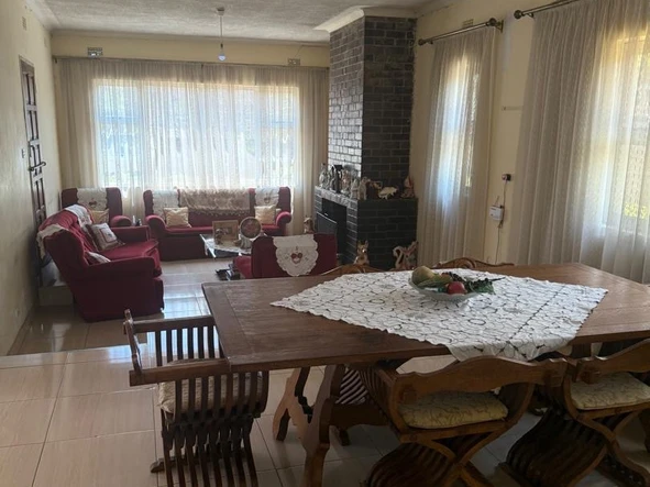5 Bedroom House