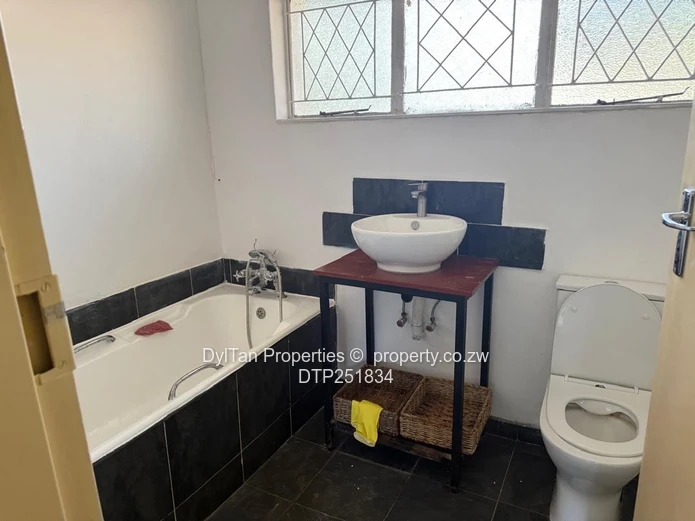 Cozy 3 Bedroomed Home Located in Northwood for Rent