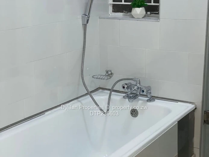 Fully furnished 3 Bedroomed Flat Located in the Avenues 