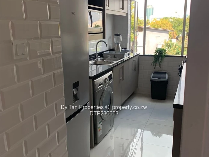 Fully furnished 3 Bedroomed Flat Located in the Avenues 